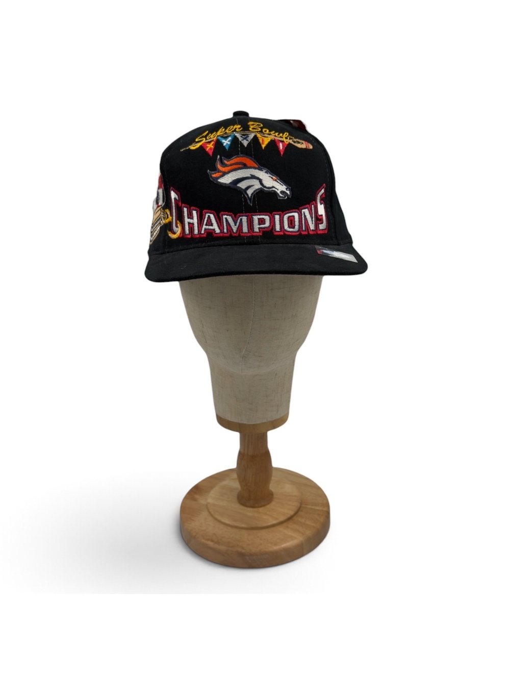 Vintage 1998 Denver Broncos Super Bowl XXXII Champions Snapback Hat